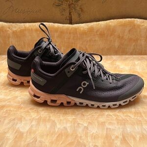 On Running Women’s Gray and Peach Athletic Shoes